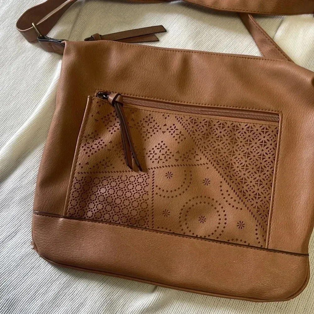 BOHO Brownton Crossbody, shoulder bag Tan - Image 3