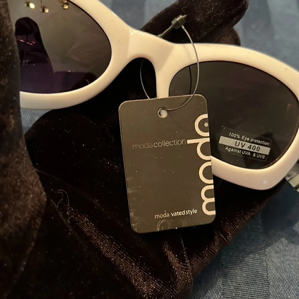 NWT Modo collection white with grey and white swirly print stems - Image 9