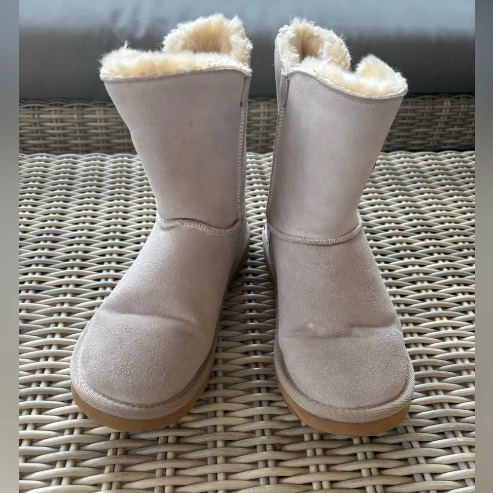 Ugg Bailey‎ Button II Sheepskin Lined Boots 38 winter comfort streetwear layered - Image 3