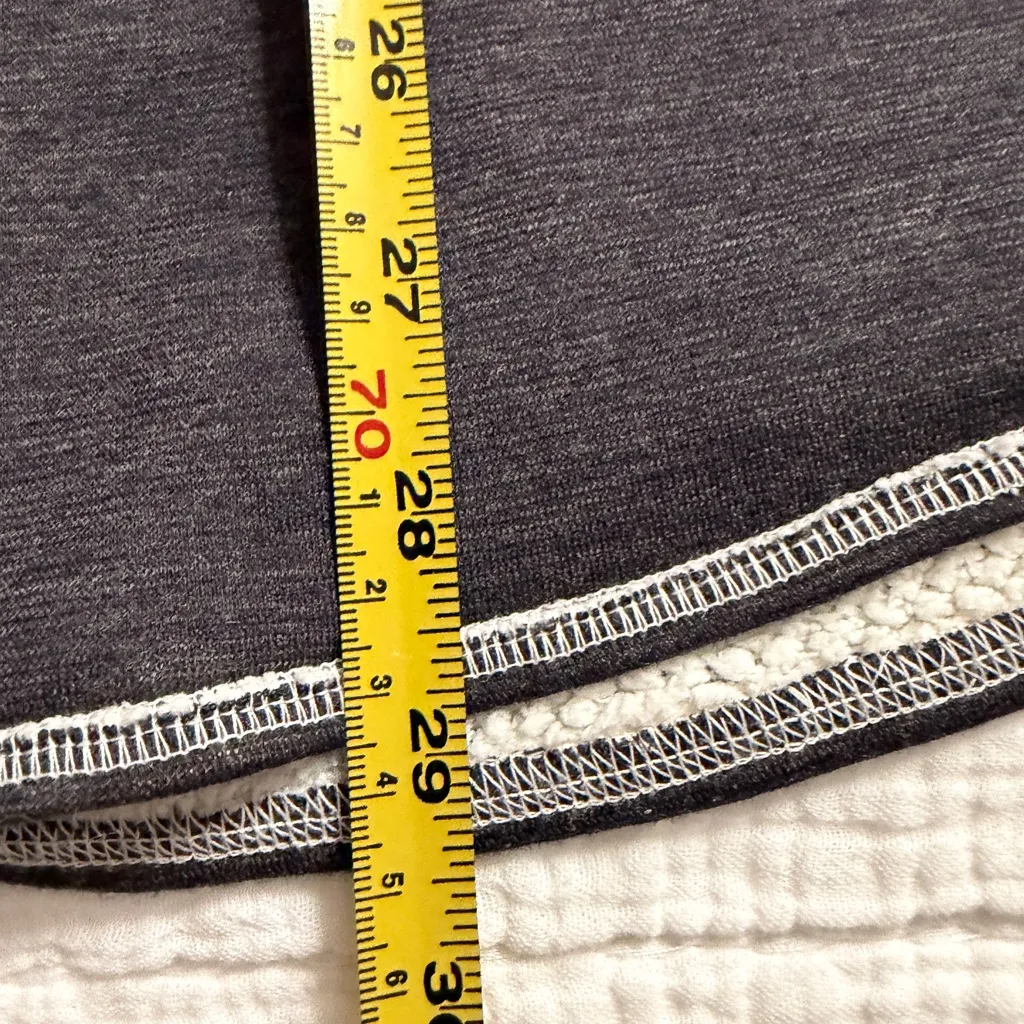 Free People REVERSIBLE Mountain Dreamin’ Fleece size Medium Large - Image 9