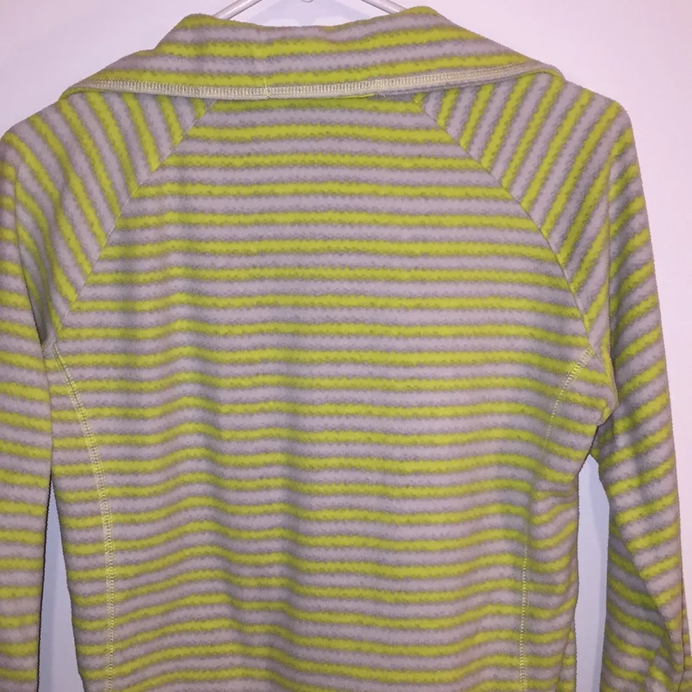 Columbia! Gray and yellow fleece half zip pullover - Image 8