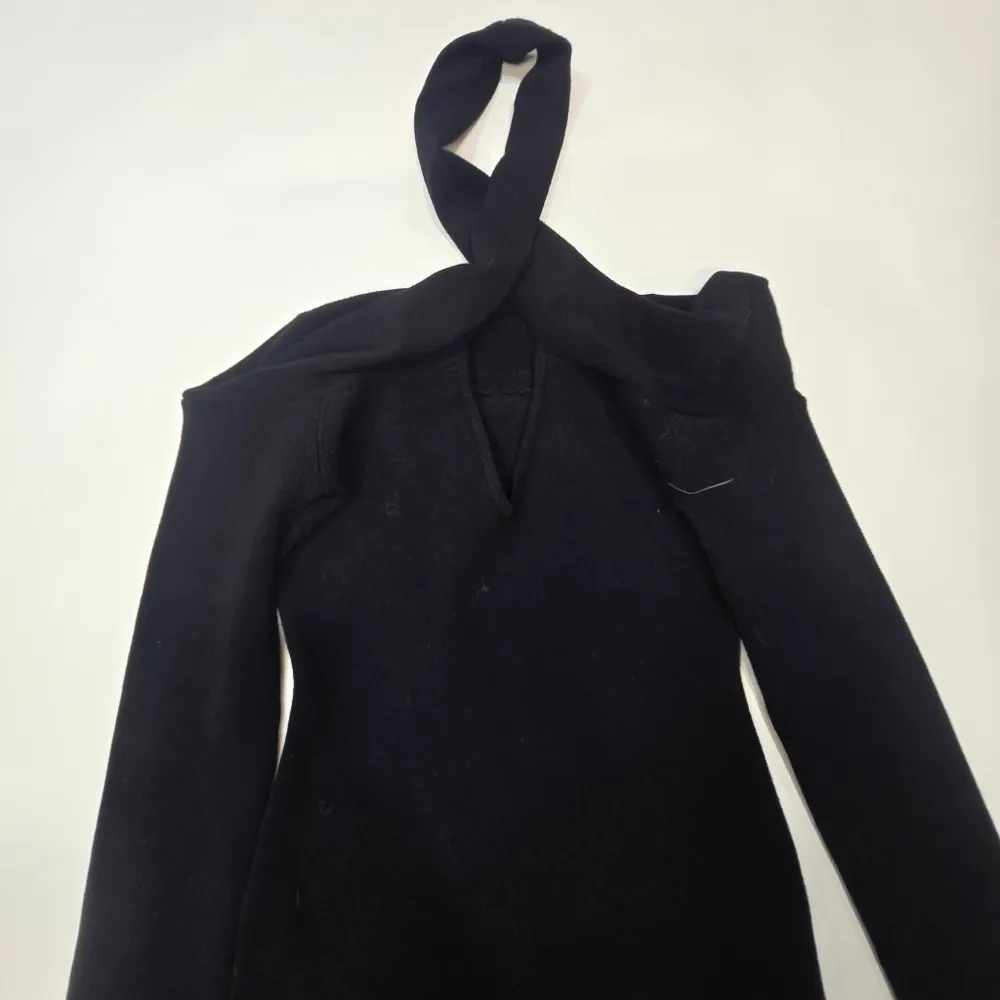 Michael Costello x REVOLVE Lora Midi Dress in Black - Image 5