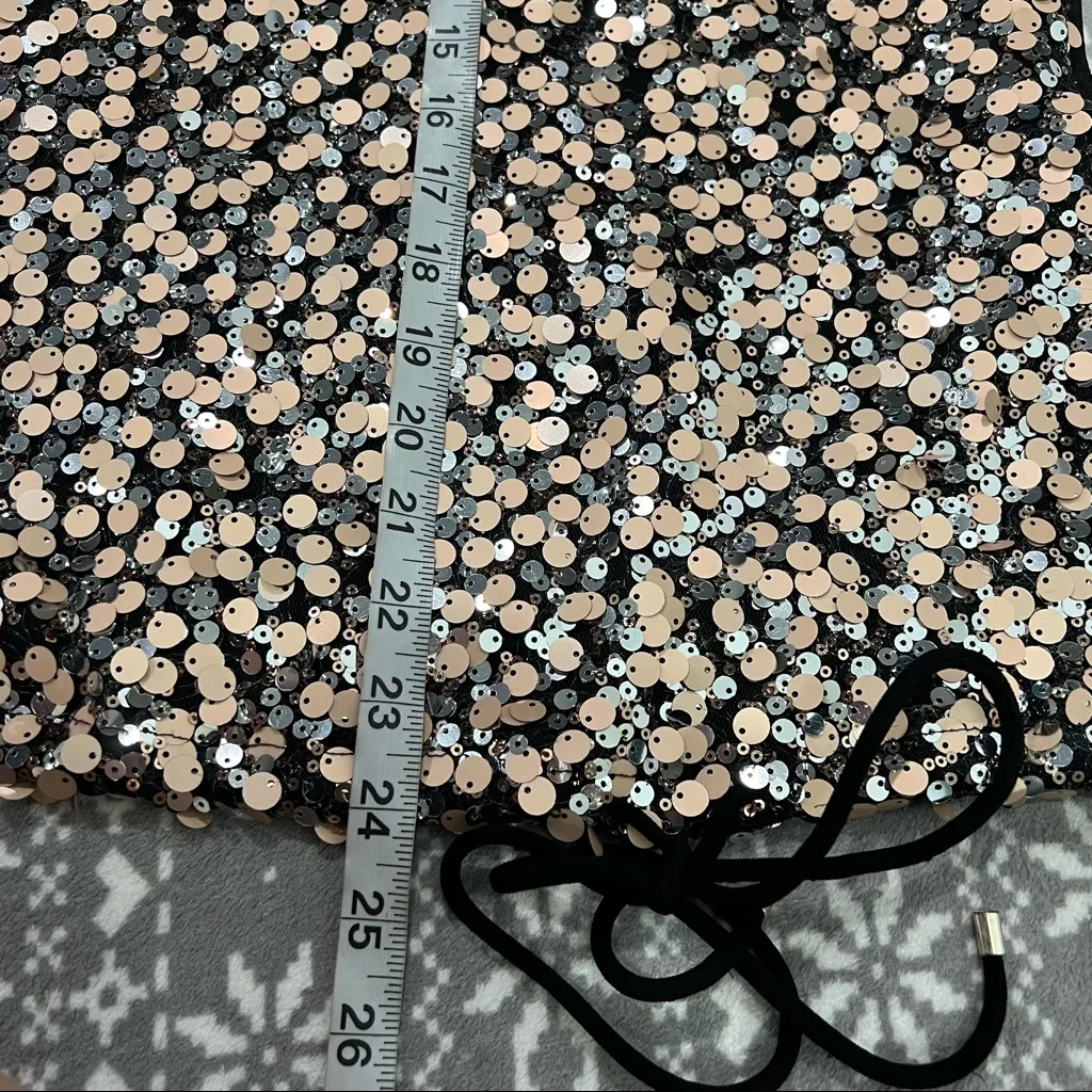 Diane Von‎ Furstenberg Kavita All Over Metallic Sequin Top Sheer Back Size 2 - Image 11