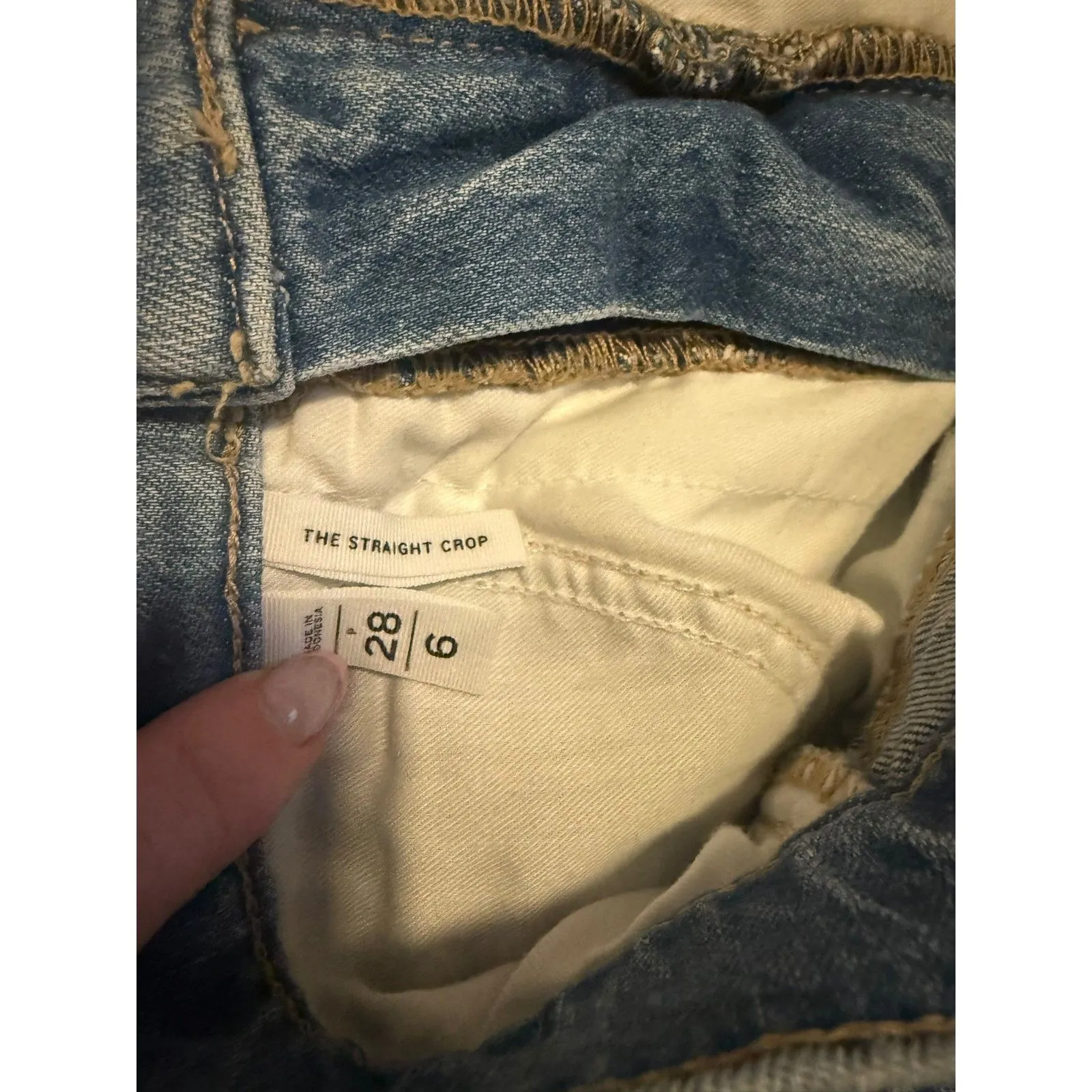 Loft Straight Crop Distressed Jeans Vintage Wash – Size 6 Petite Frayed Hem - Image 6