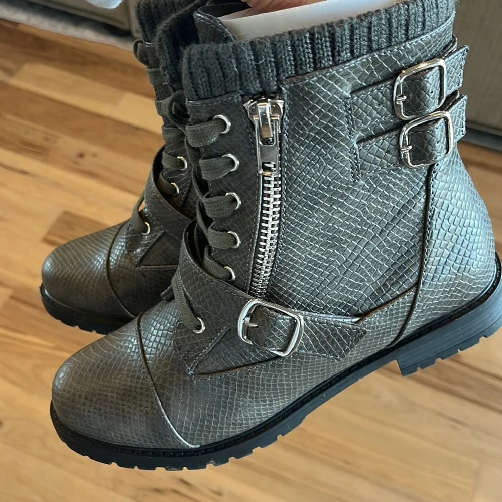 Boots Zip Lace Up Charcoal Booties Hiking Ankle Womens 8.5 JustFab - Image 9