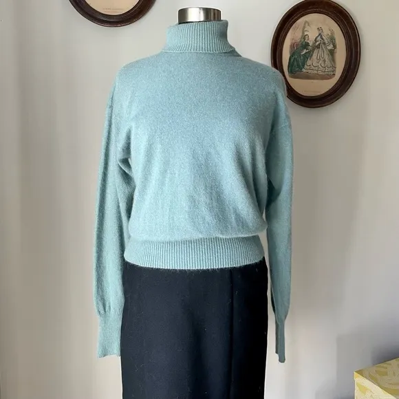 VINTAGE 1990s dusty teal angora turtleneck sweater Size M - Image 2
