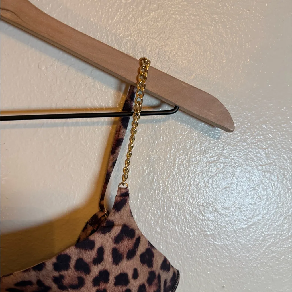 WEWOREWHAT
Chain Cami Leopard‎ Bra - Image 3