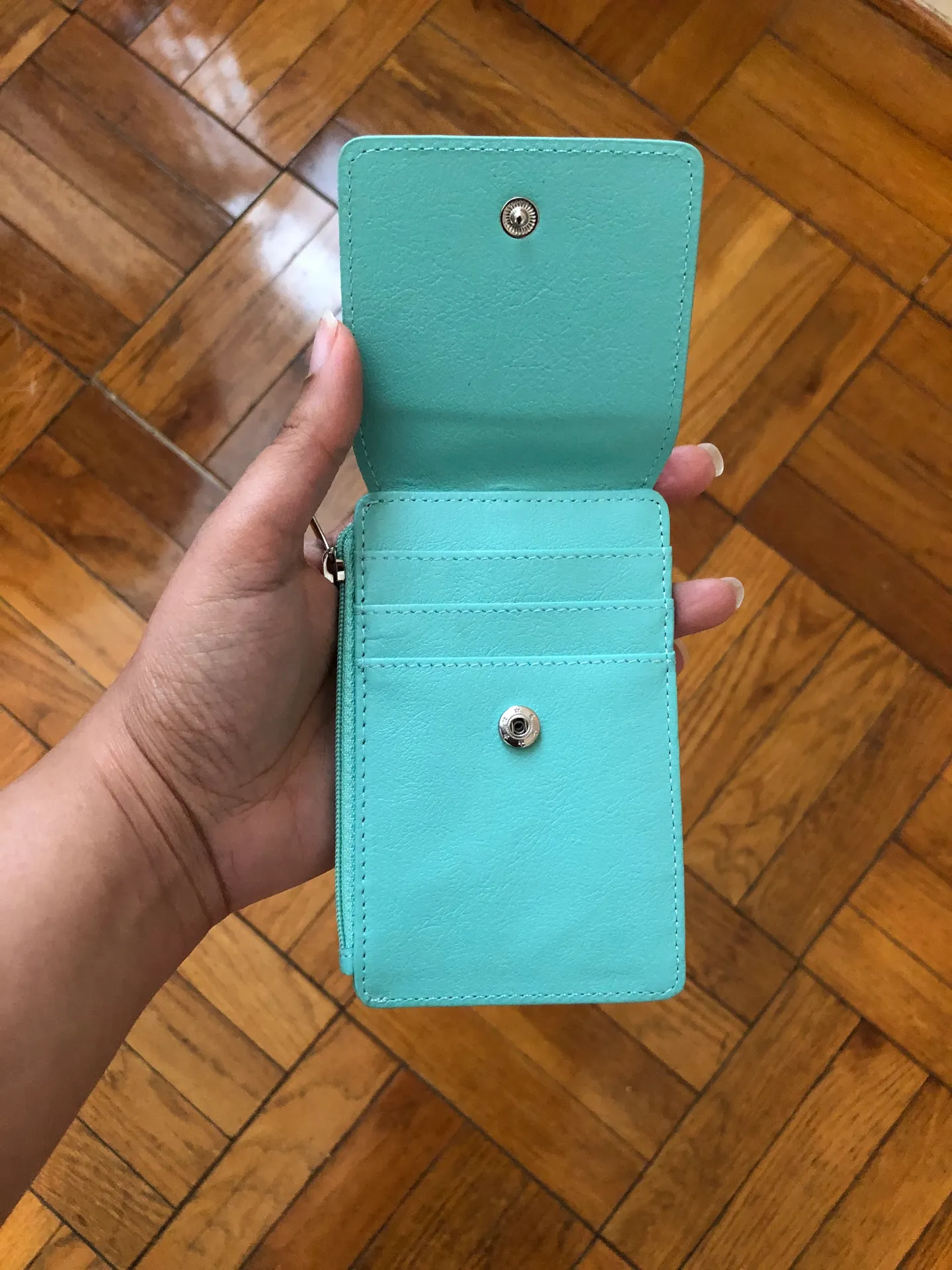 Mint Lanyard Wallet Multiple - Image 4