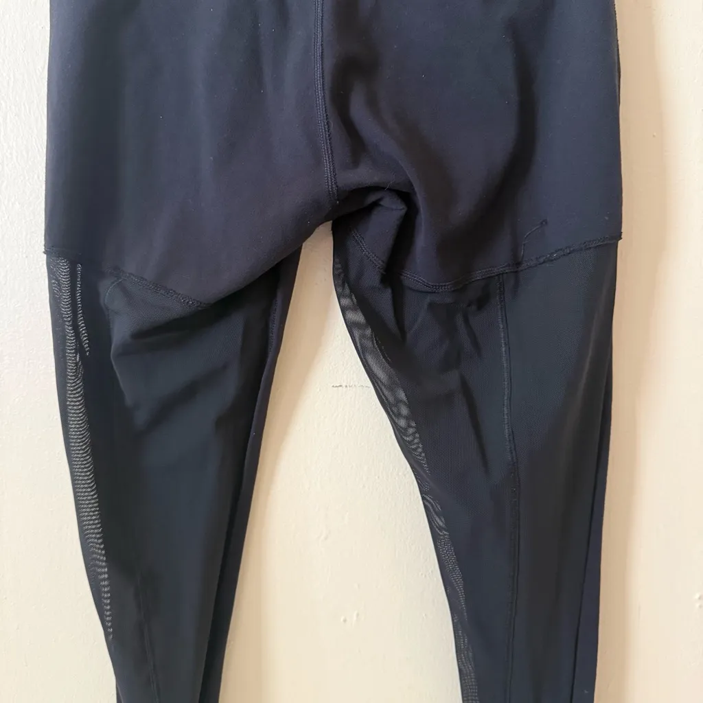 Lululemon Women's  Mesh Side Trim Full Length Legging Black Size 6 ? - Image 4