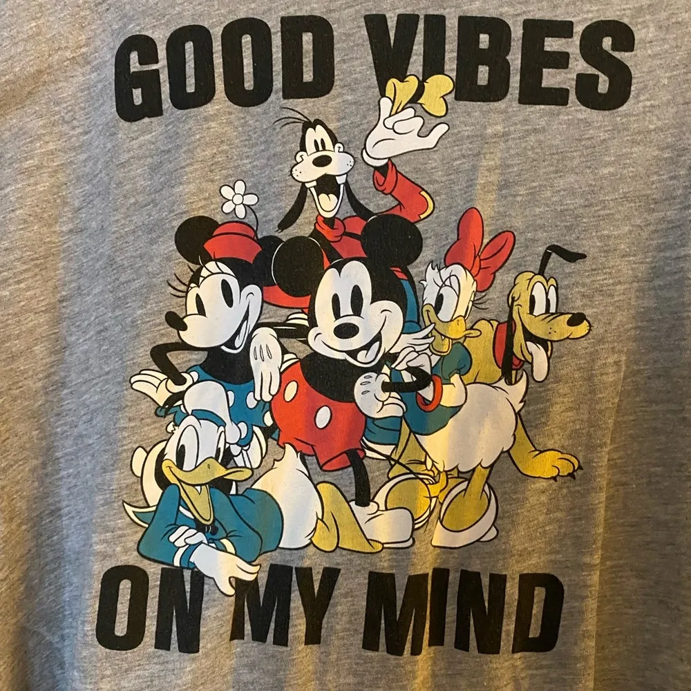 Disney Mickey and Friends Good Vibes on My Mind Graphic T-Shirt, Women's Large - Image 3