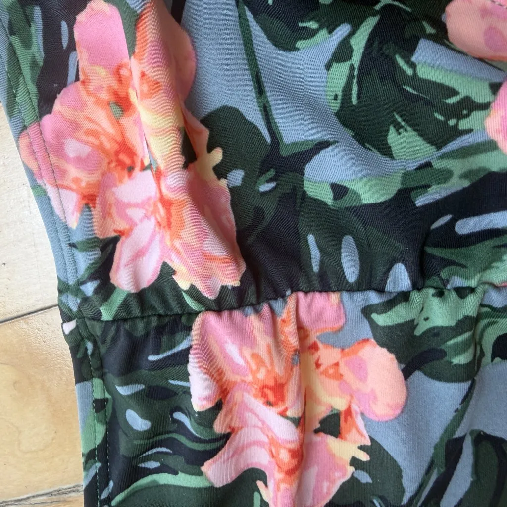 Full Tilt Gathered Butt Bikini Swim Bottoms Hawaiian Floral Size Small - Image 4