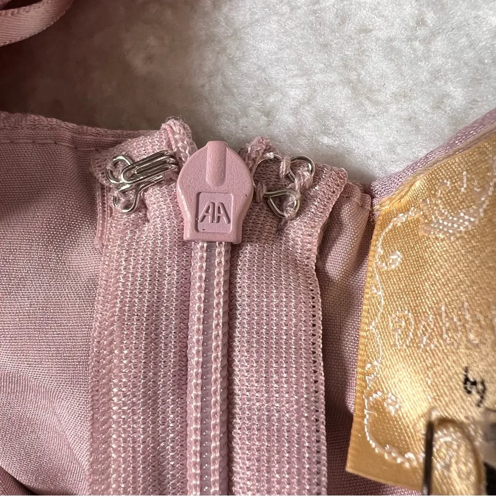 NWT Debbie Dabbie by Angel biba Blush Off Shoulder Tie Back Ruffle Mini Dress - Image 7