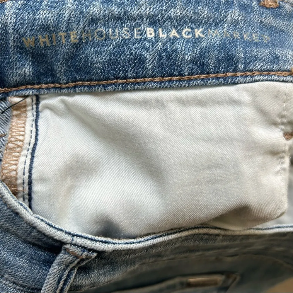 WHBM Everyday Soft Embellished Rhinestone Distressed Ankle Jeans 4 - Image 7