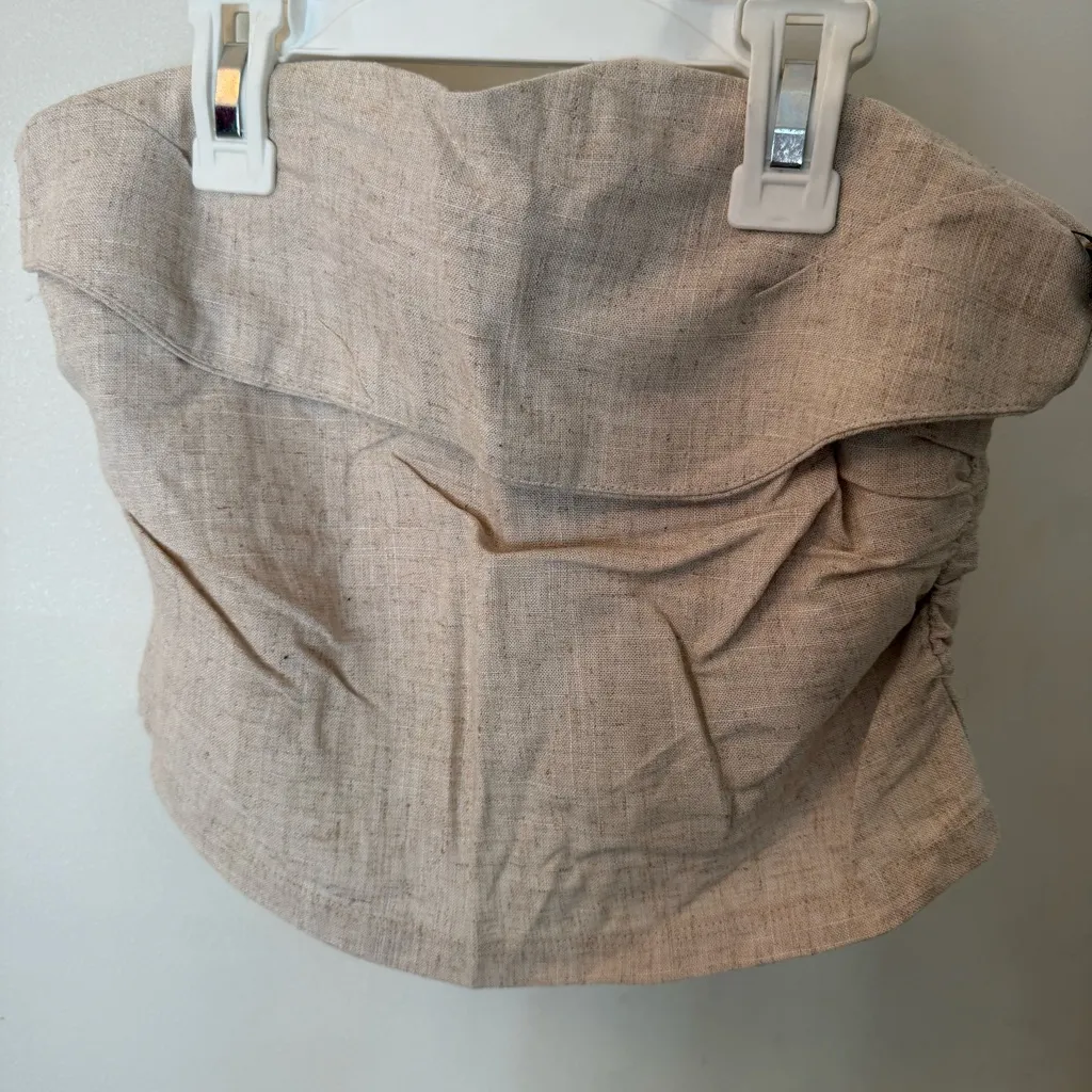 NWT H&M Beige Tube Top - Image 3