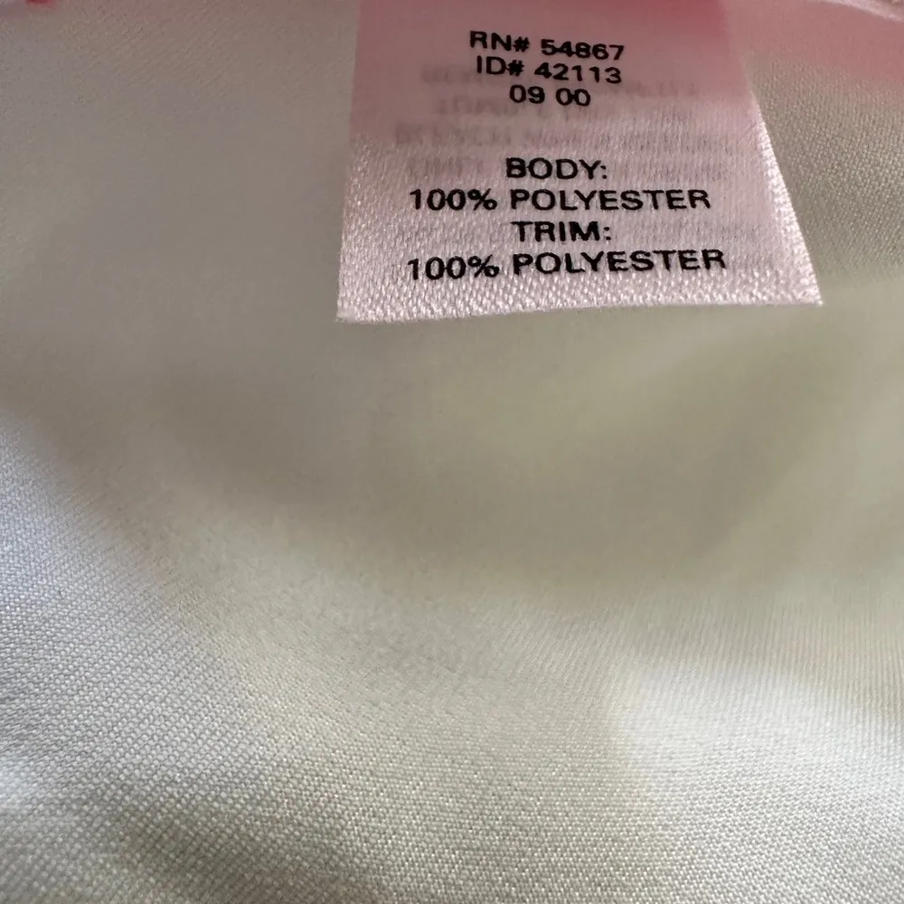 Vintage White Chemise with Lace Trim and Spaghetti Straps - Image 7