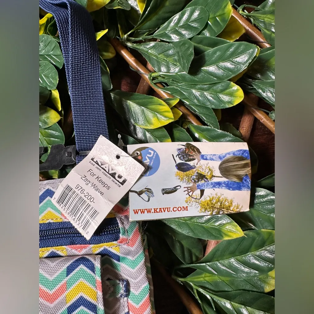 KAVU  Multicolor Zig Zag Bag NWT - Image 2