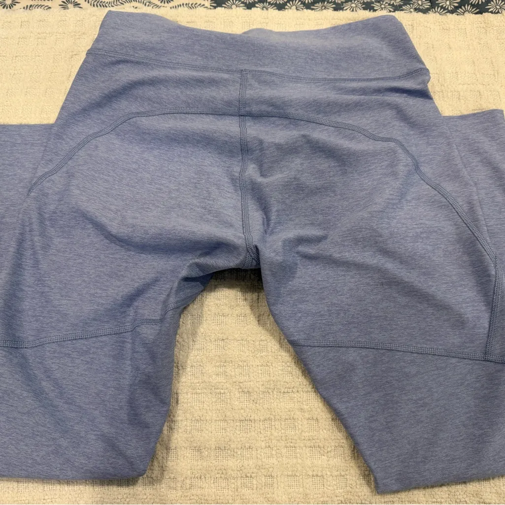 Outdoor Voices Heather Blue Coordinated Workout Set, NWOT Size: Medium - Image 8