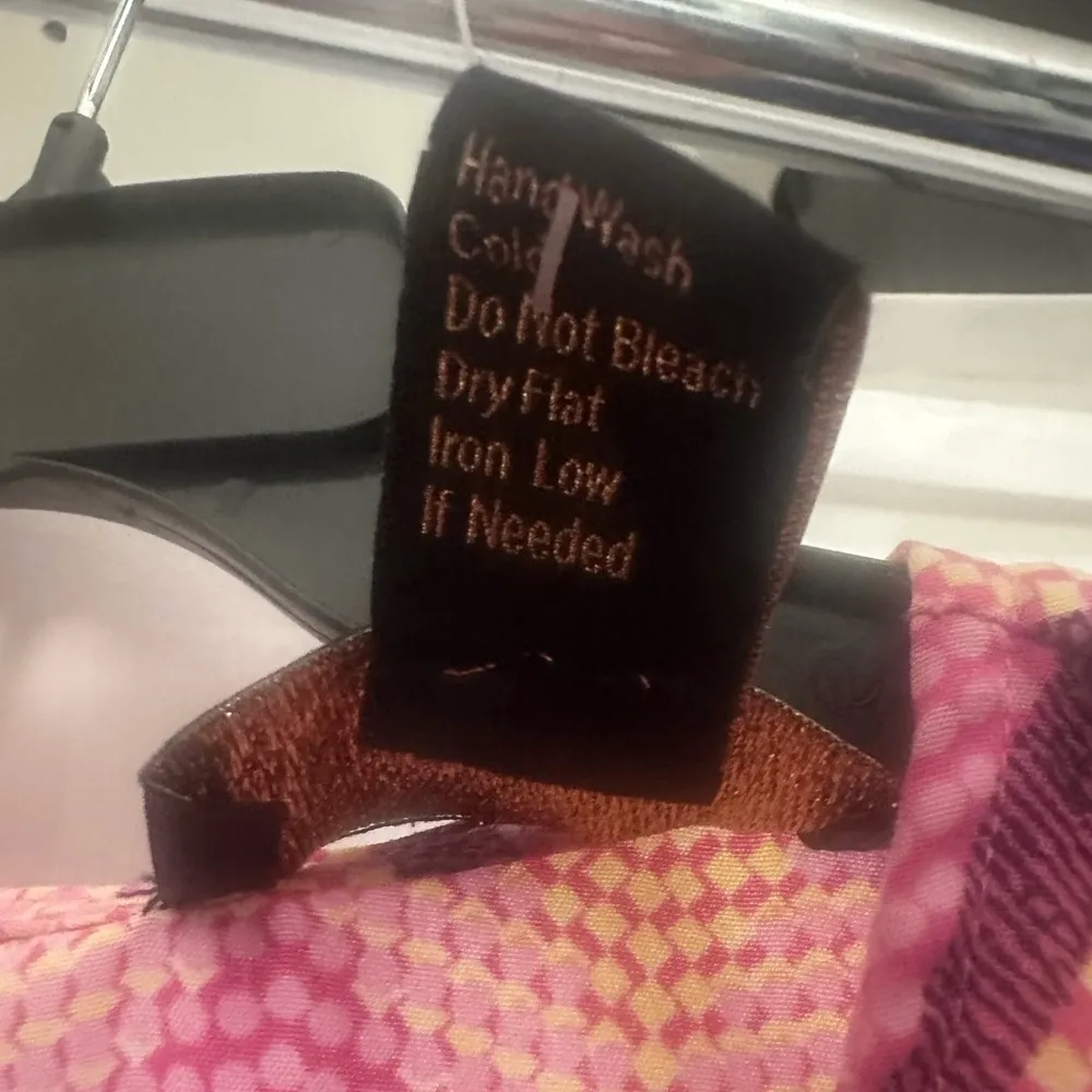 Rain Ikat Print Blouse Size Large Ruffle Sleeve Flowy Colorful Boho NWT Pink - Image 6