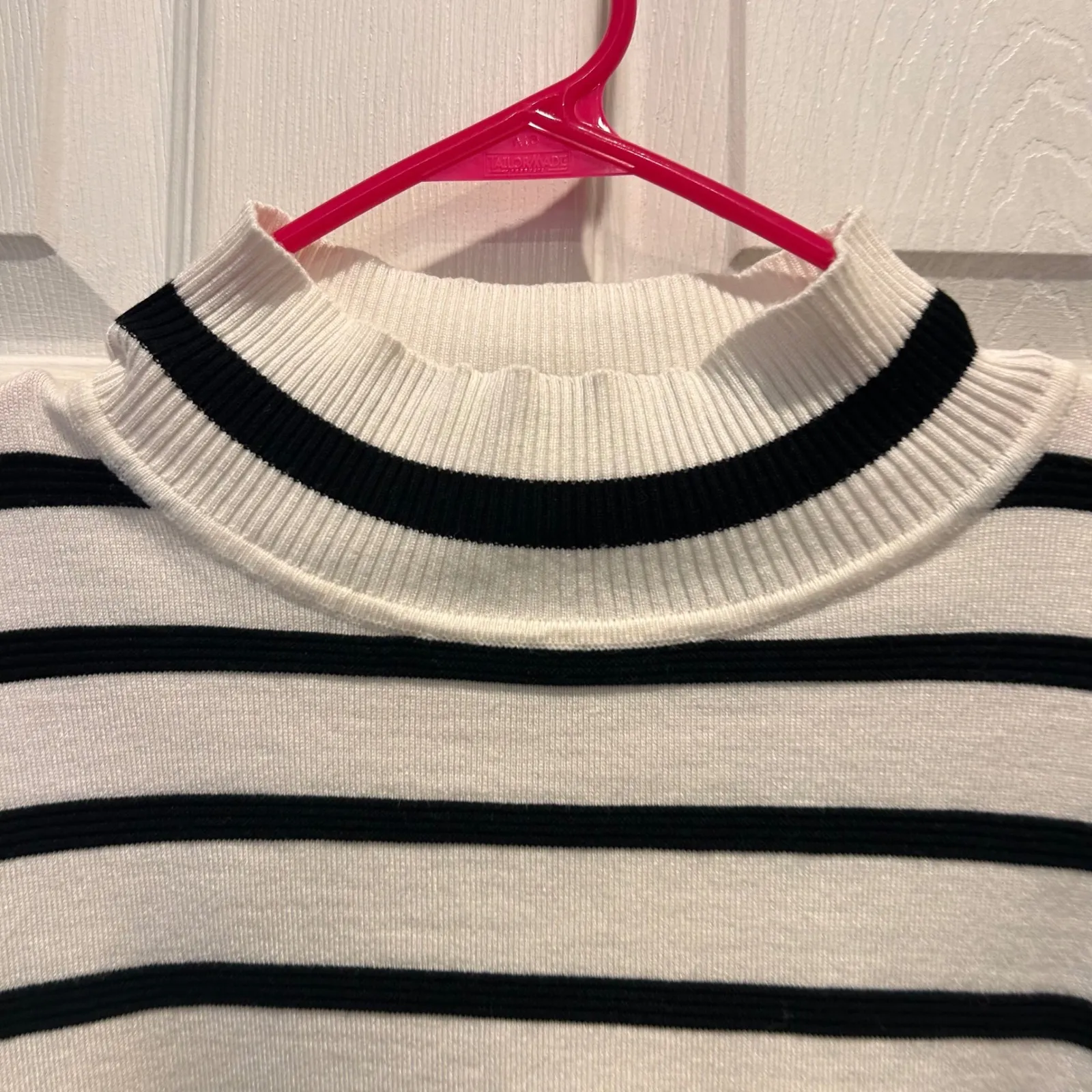 Rachel Zoe Black and White Striped Mock‎ Neck Sweater Knit Top Size Large - Image 2