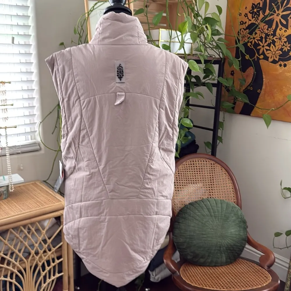 NWT Free People Movement Slalom Crystal Ball Reversible Zip Up Nylon Fleece Vest - Image 2