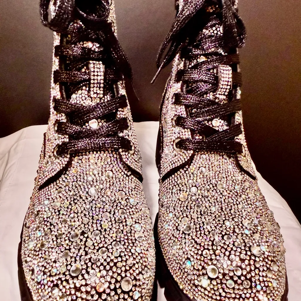 Hey Girl by Corkys Rhinestone Combat Boots Lug Sole Bling Ankle Boots Silver Size 7 - Image 7