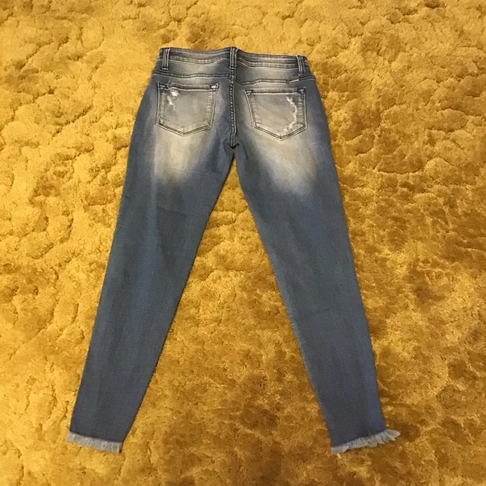 Kancan distressed cropped jeans Size 25 - Image 9