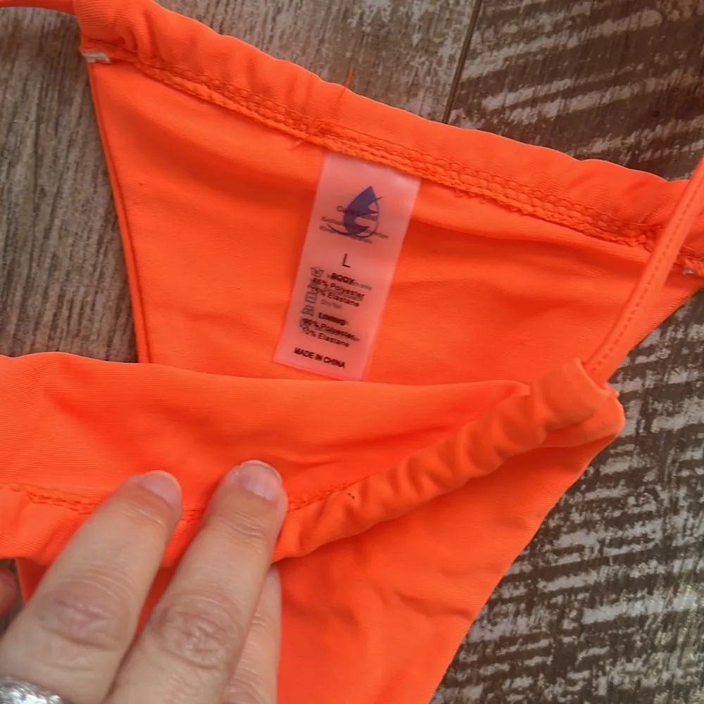 Vibrant Orange Bikini Set Size L - Image 2