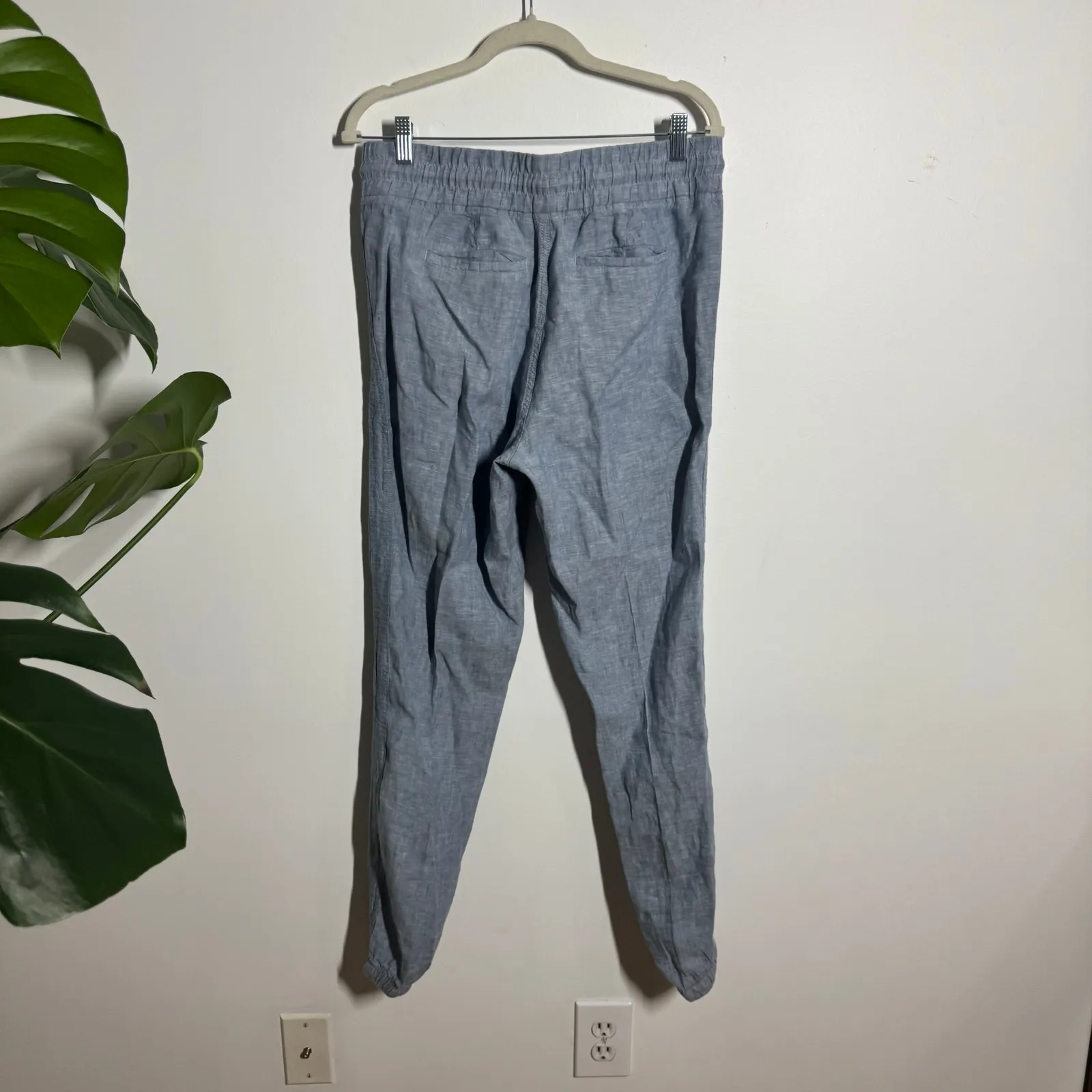 Athleta Cabo 100% Linen Jogger Pant Women 8T Chambray Blue Coastal Minimal Beach - Image 2