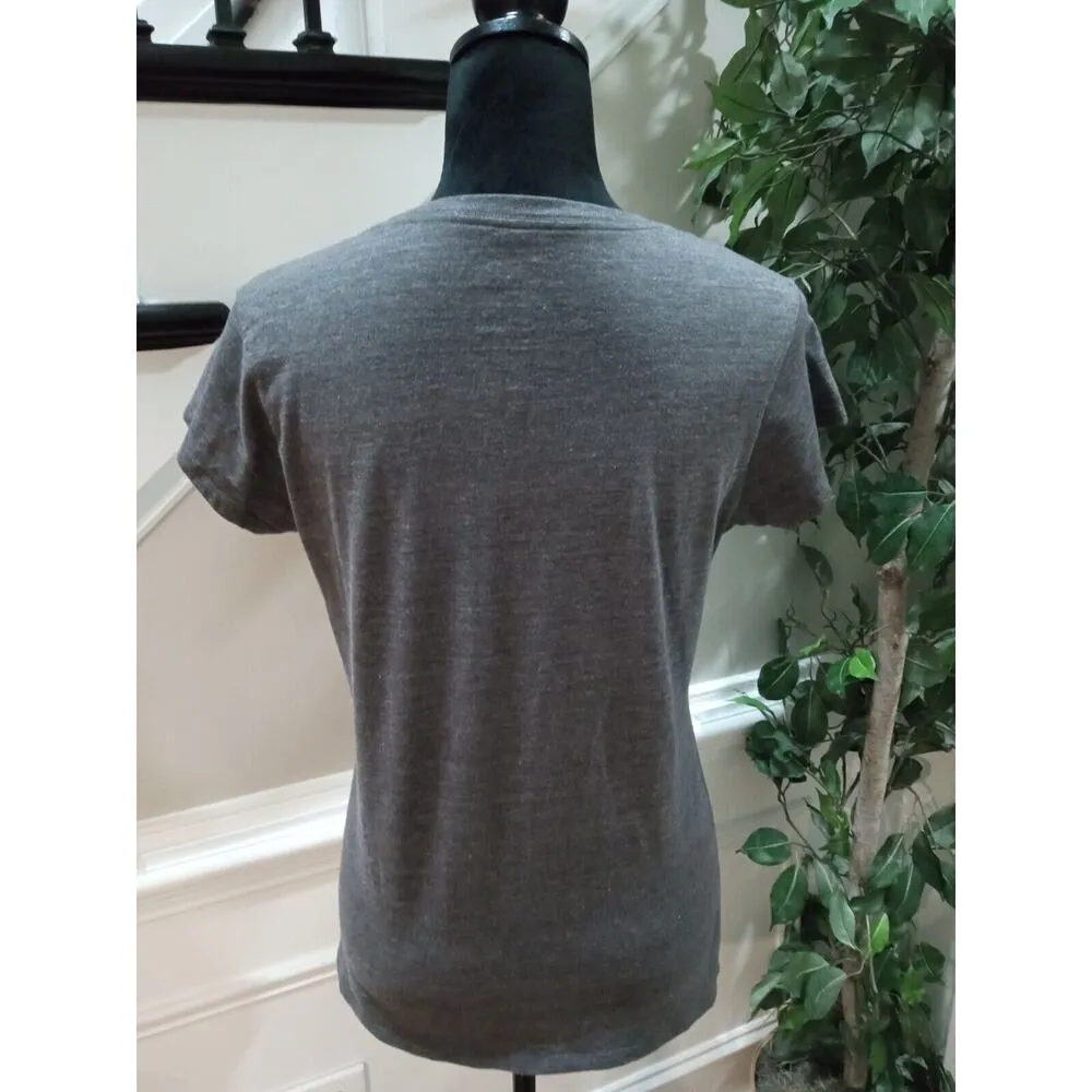 The North Face Women's Gray Slim Fit V Neck Short Sleeve Top Blouse Size Medium - Image 9