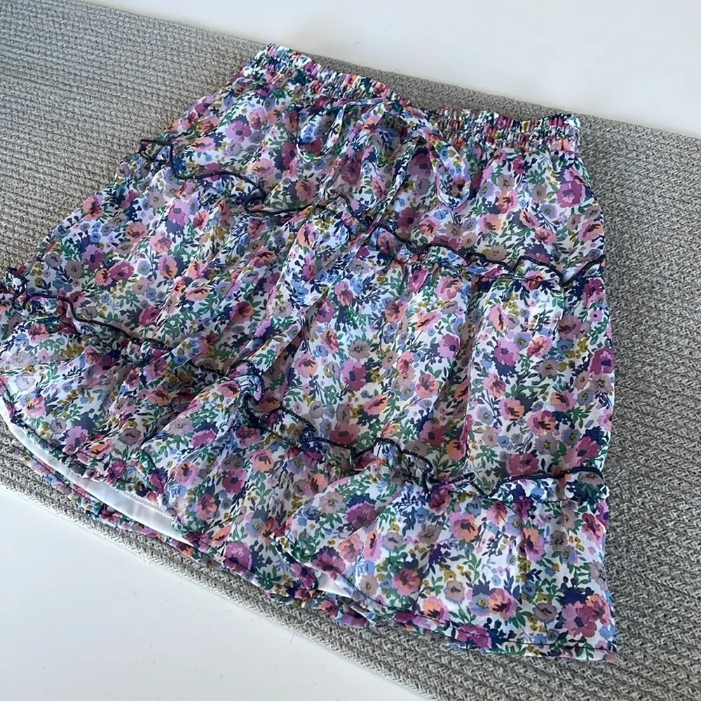 Sienna Sky Purple Blue Green Floral Ruffle Mini Skirt Size XS NWT - Image 9