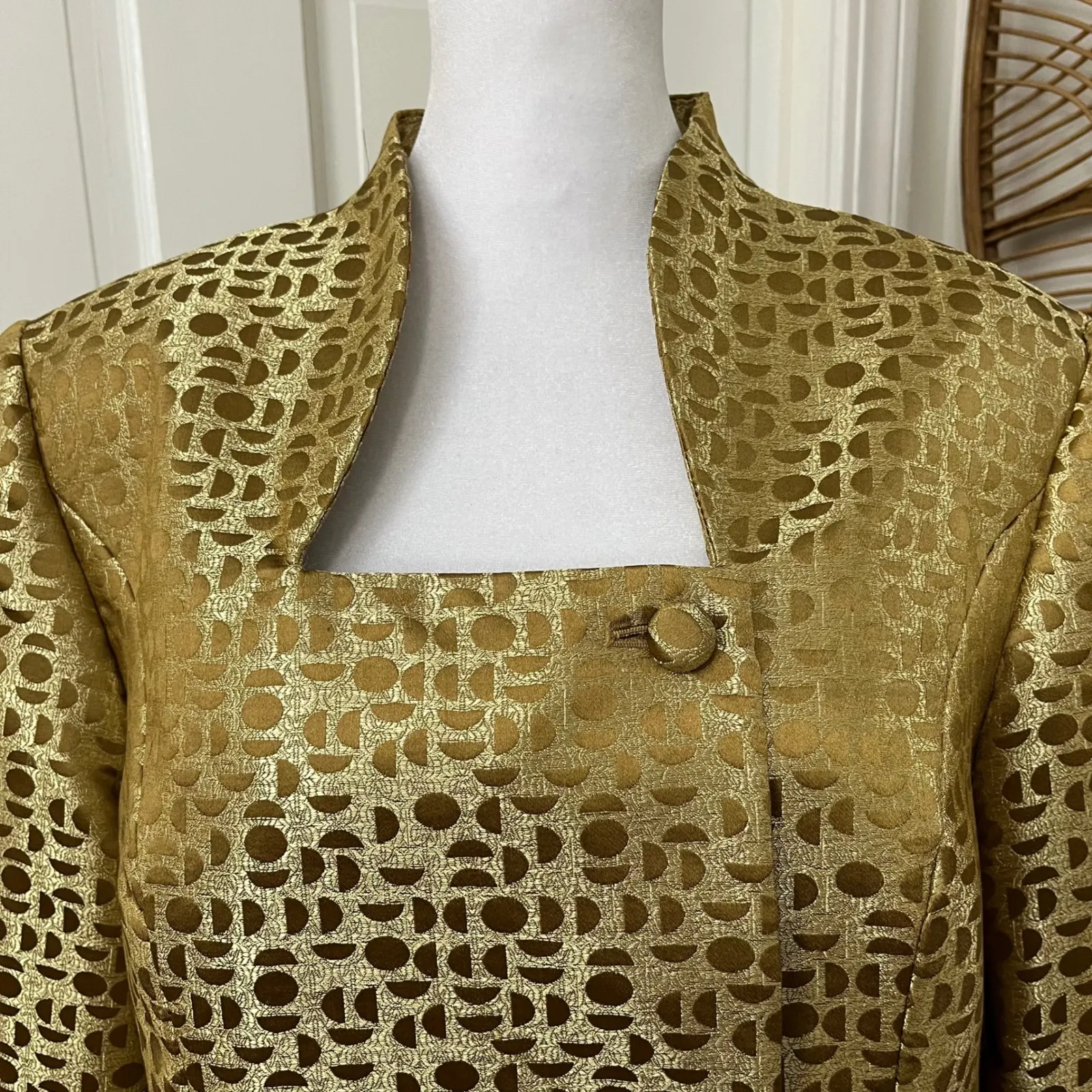 TERRAMINA Sz 12 Gold Brocade Blazer Jacket Skirt Suit Church Evening Modest - Image 3