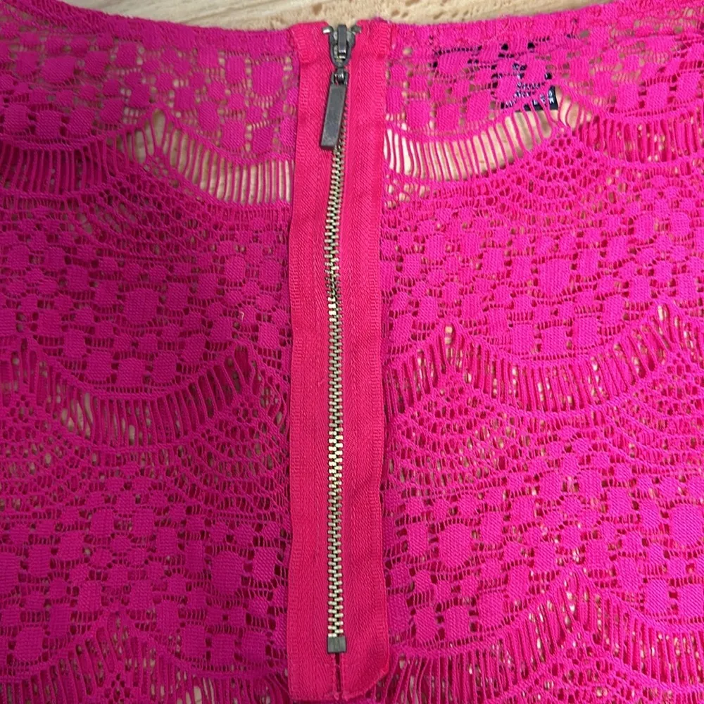 Hot Pink Short Sleeves Crew Neck Lace Top Sz 1X - Image 7
