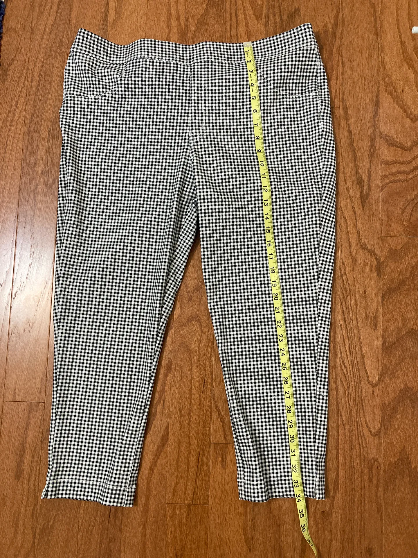 gingham Capris White Size 3X - Image 7