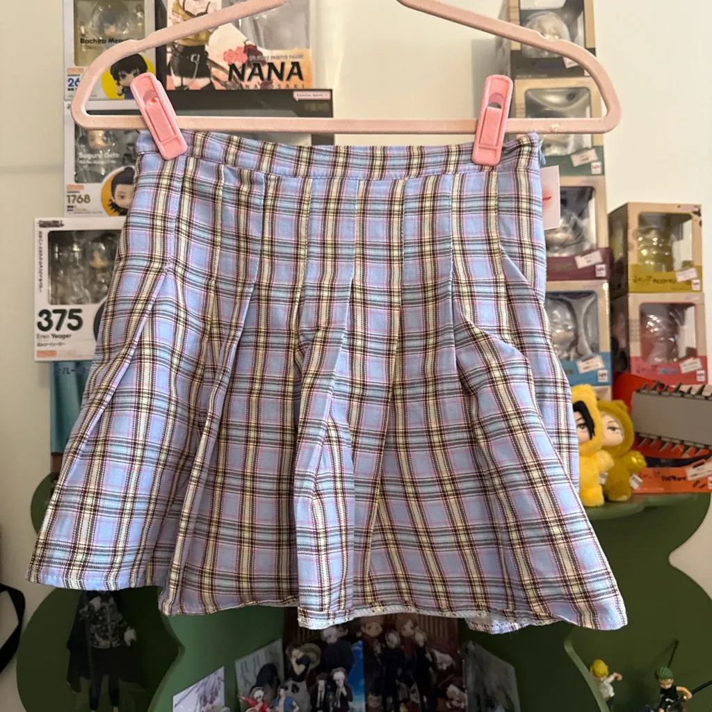 Plaid Pleated Skirt with Buckle Detail Purple Size M - Image 3