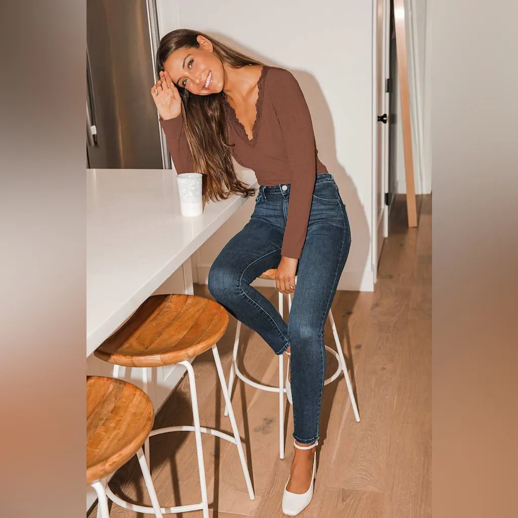 Lulus Sweet Darling Light Brown Lace Long Sleeve Backless Bodysuit NWT - Image 3