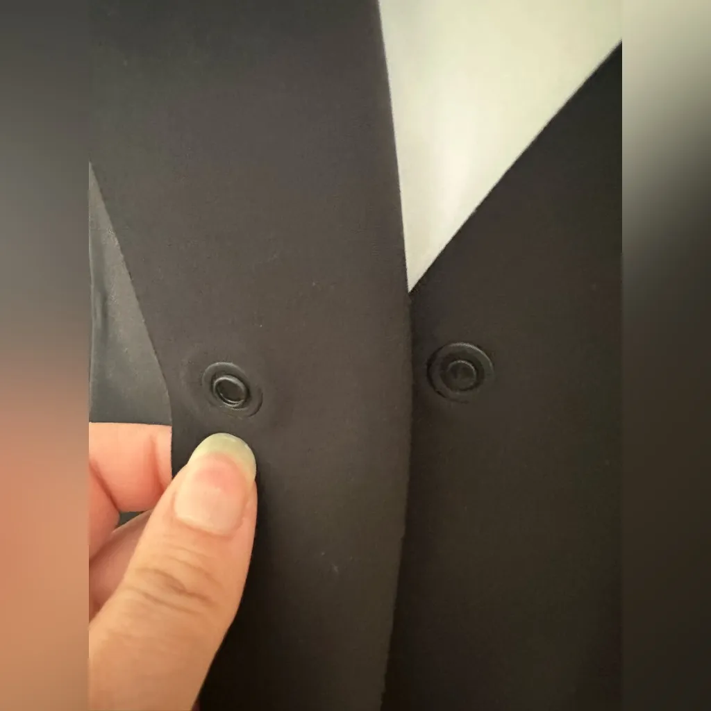 Athleta Classic Black Blazer Avenue 1 snap button eurolux Stretchy Fabric Sz 20 - Image 11