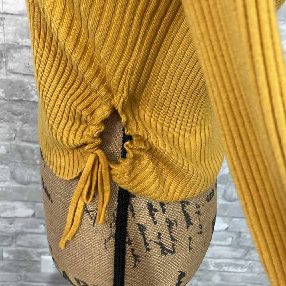 Debut Dry Goods  Ribbed Sweater - Image 3