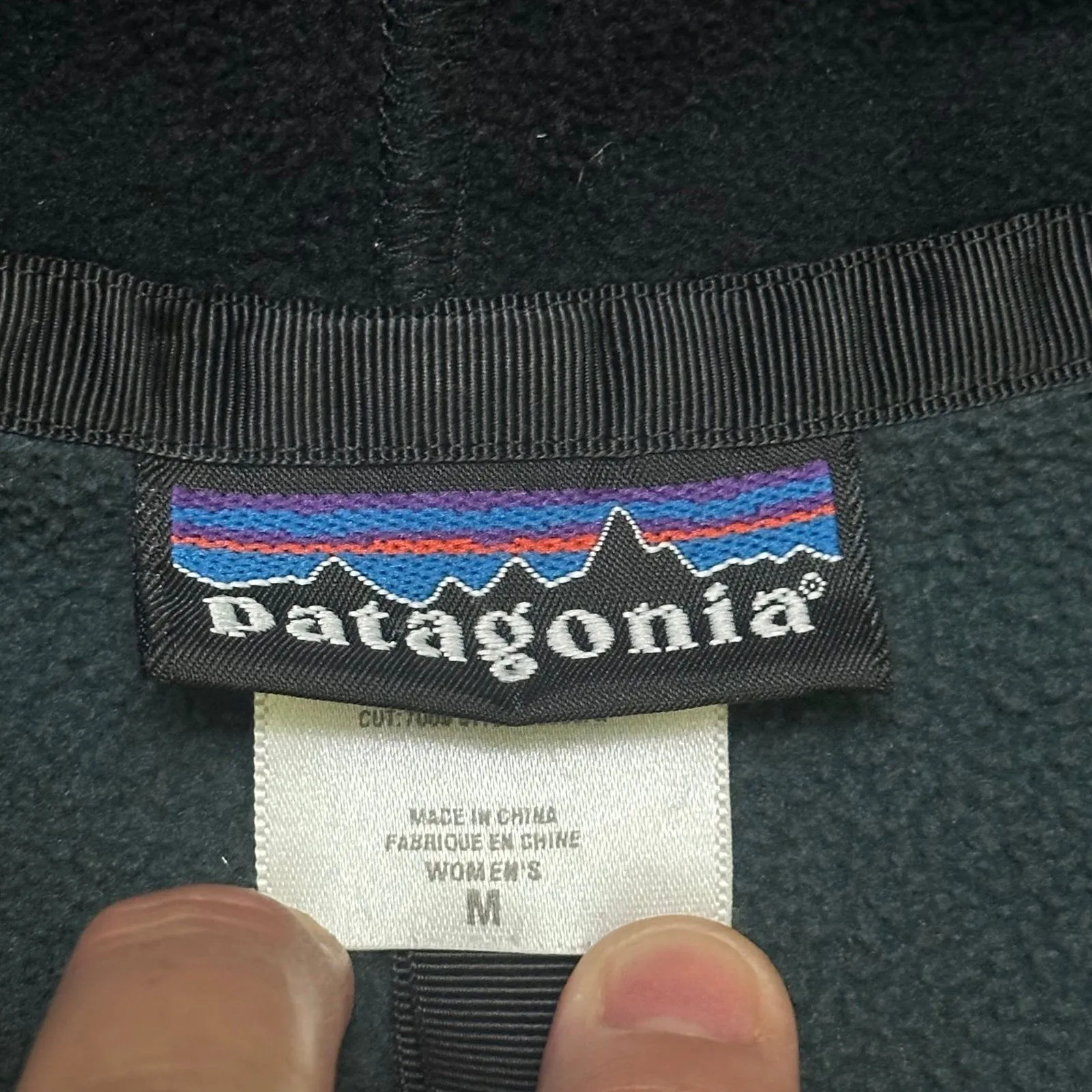 Patagonia Women’s Black /gray Fleece Jacket M - Image 4