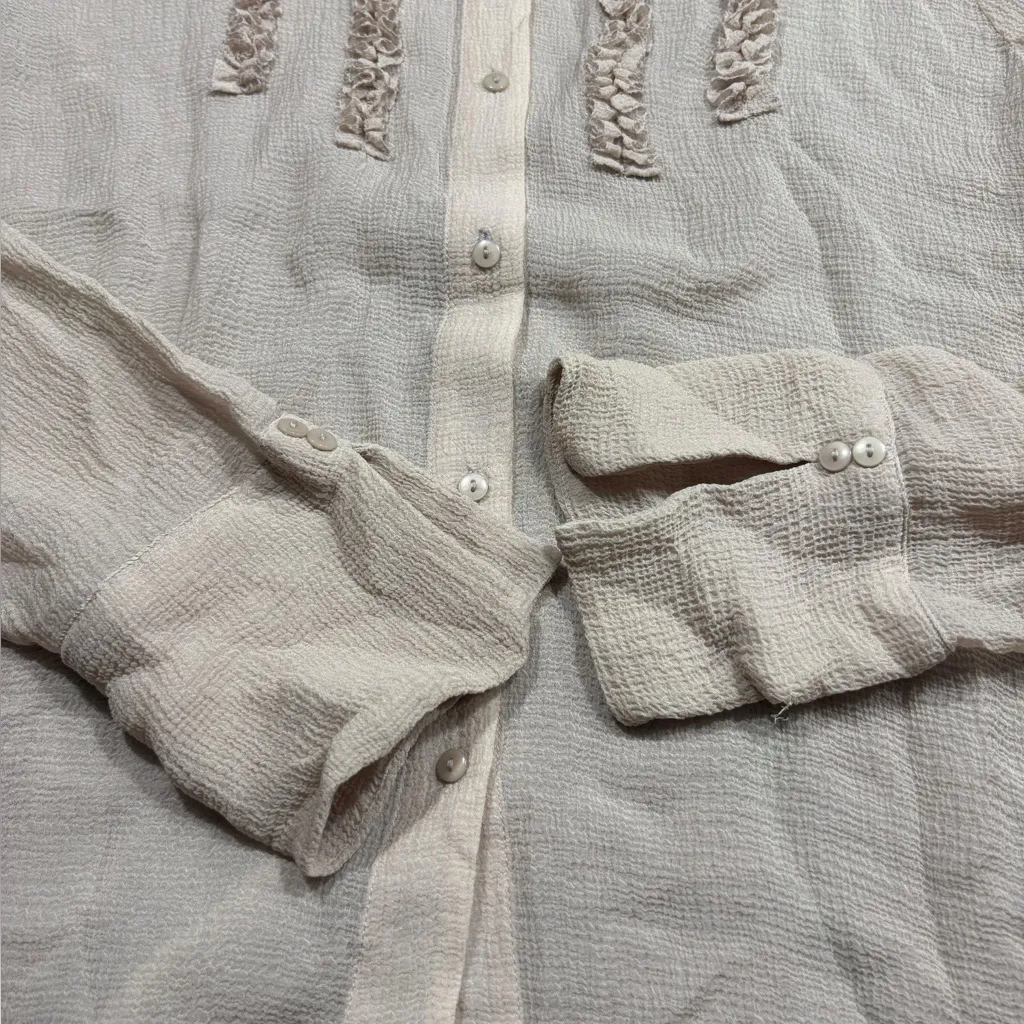 Jones Wear Vintage Silk Blouse Button Up Cream Ruffles Womens Size 6 Workwear - Image 5
