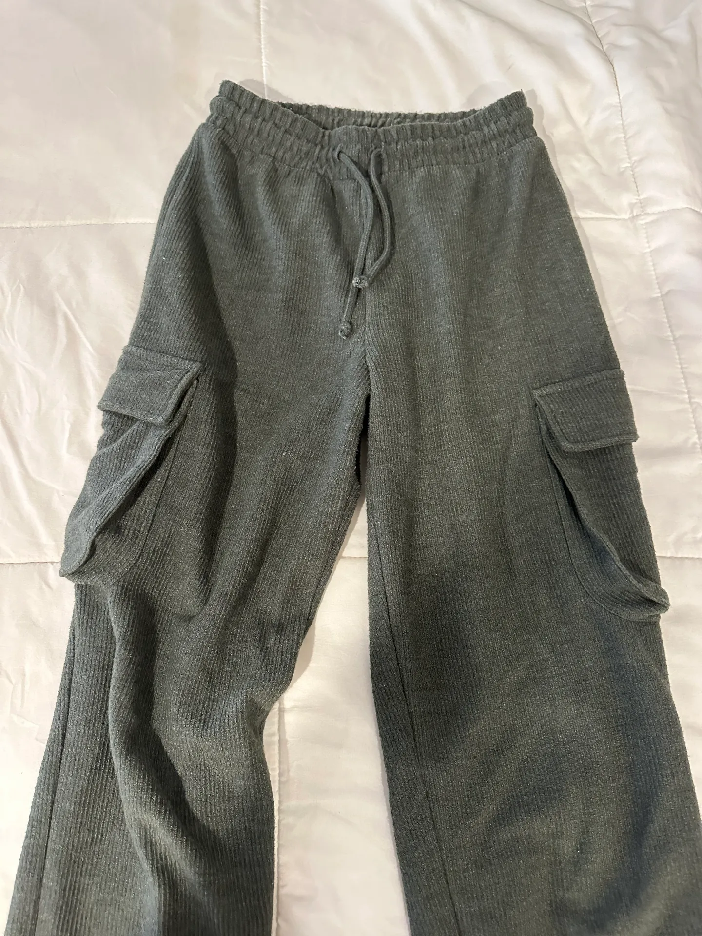 Forever 21 Cargo Joggers - Image 4