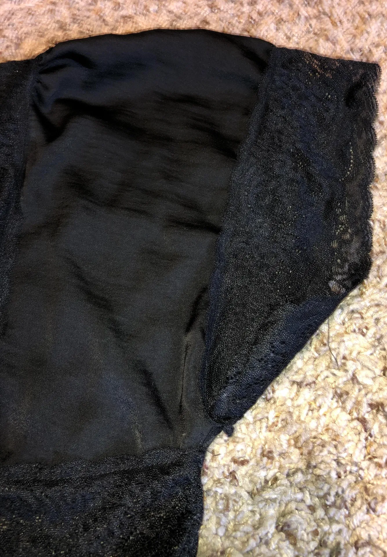Forever 21 Satin Lace Trim Top - Image 4