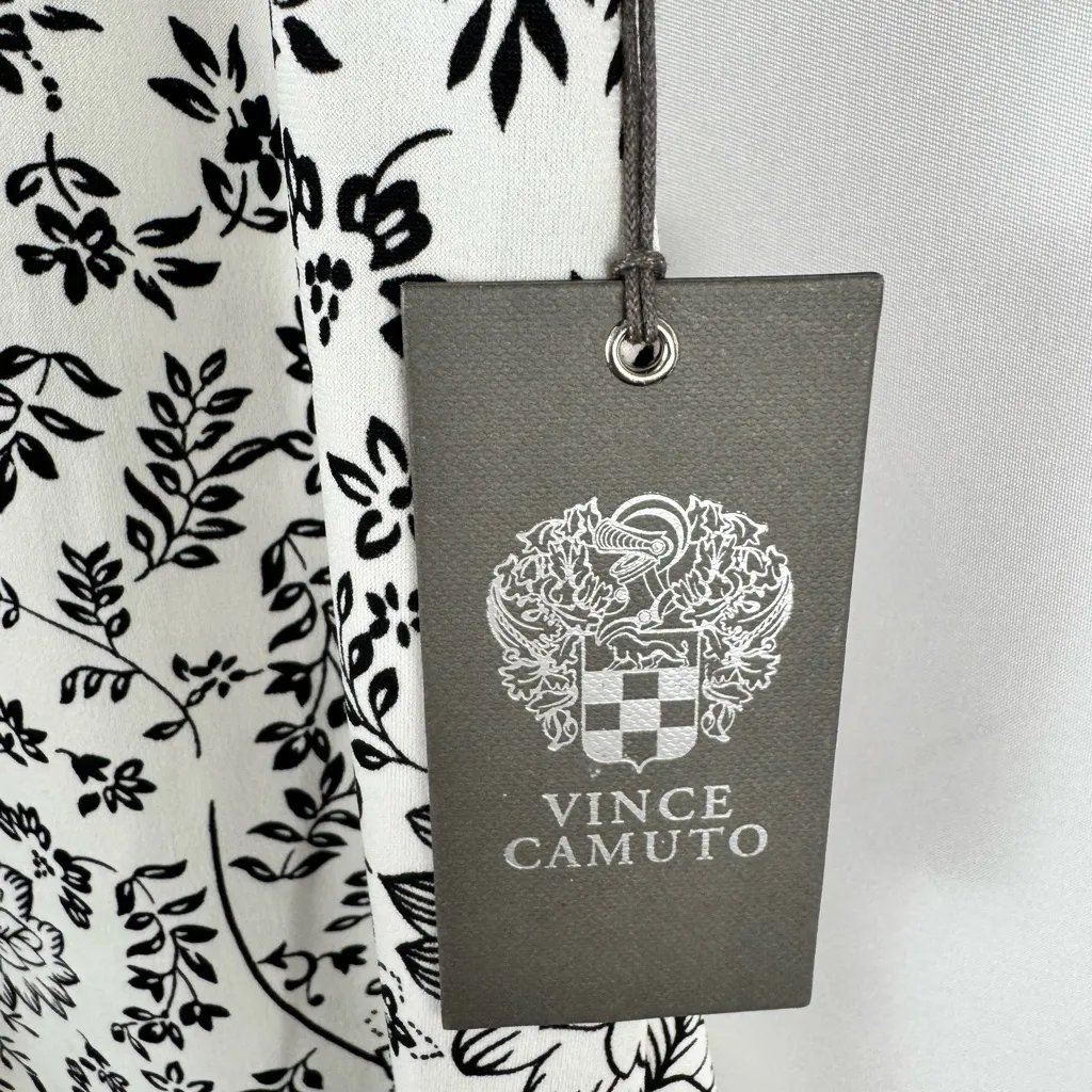 Vince Camuto  Blouse with Modern Flair floral print‎ cold shoulder cutouts - Image 4