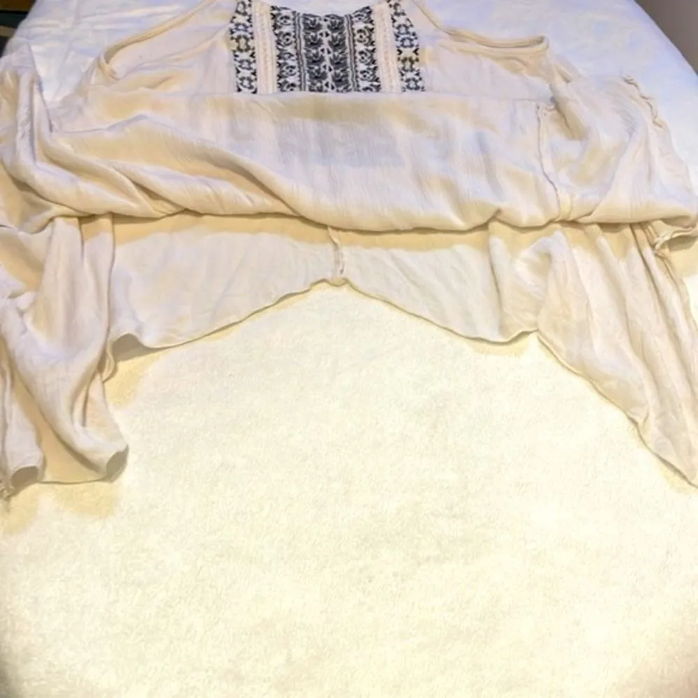 Abercrombie & Fitch- Boho Cream Flowy Embroidered Halter Criss-Cross Top- Size S - Image 8