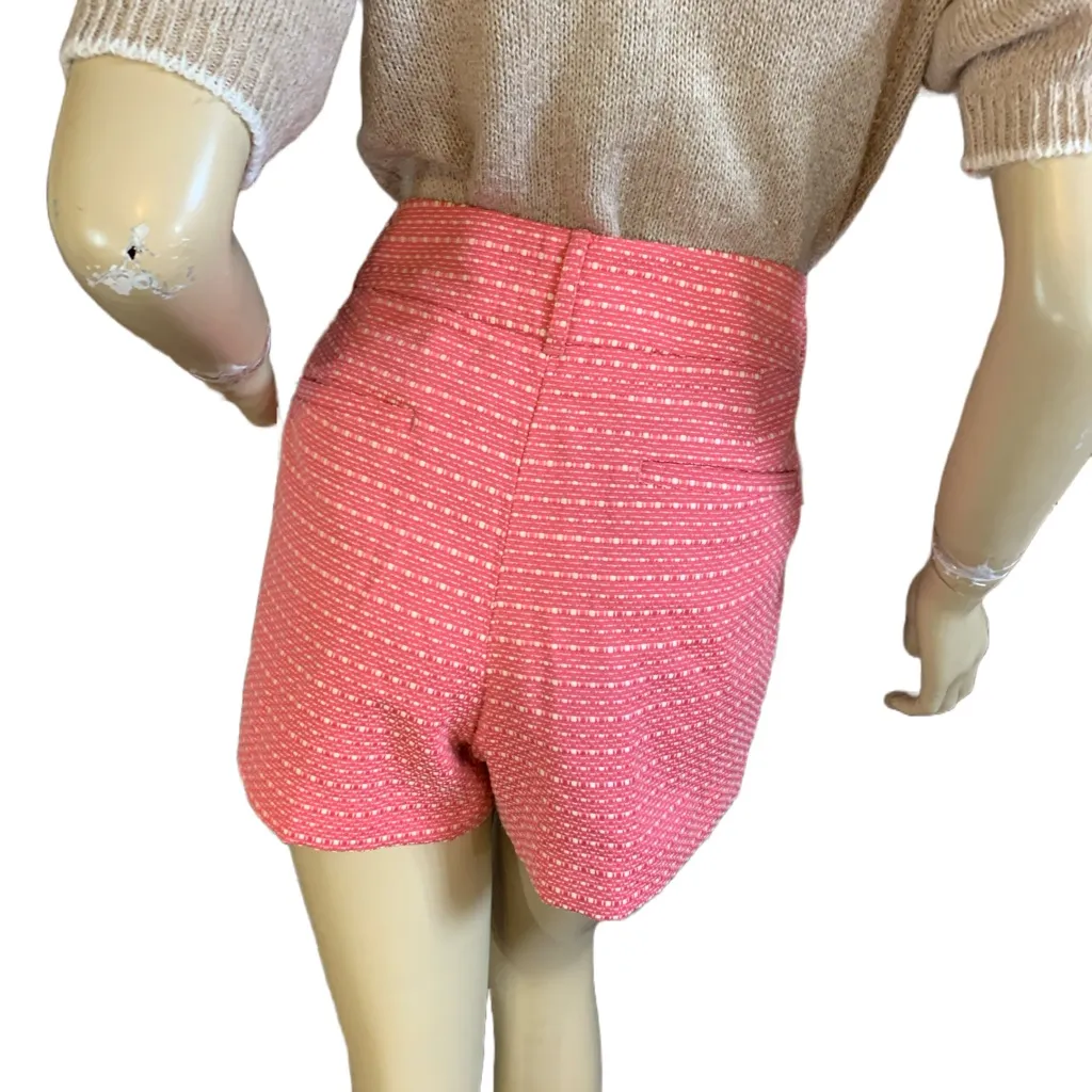 ANN TAYLOR LOFT RED WITH BEIGE FLECKS SHORTS (12) - Image 6
