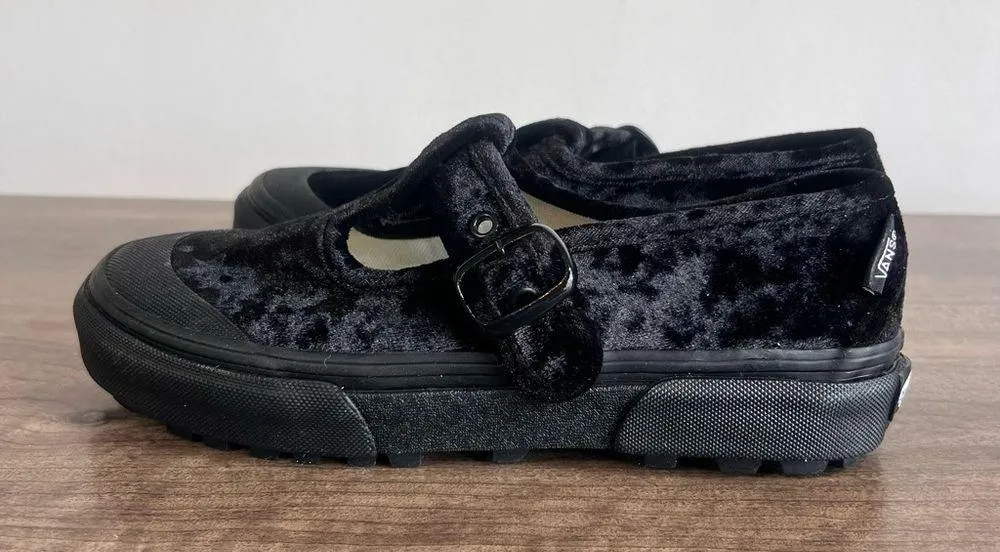 VANS Unisex Crushed Velvet Mary Jane Shoe Size 5 or 4 #B1842 - Image 3