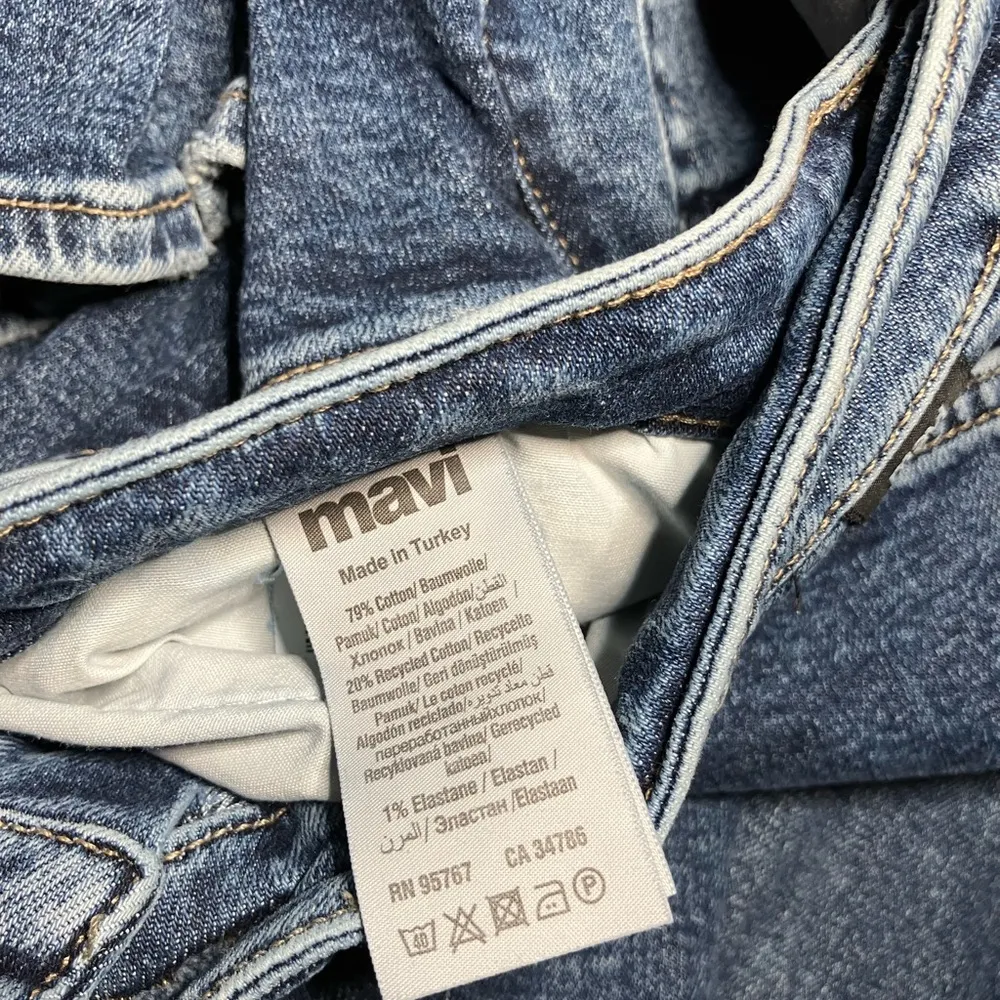 Mavi Barcelona high rise loose straight Size 29 - Image 3