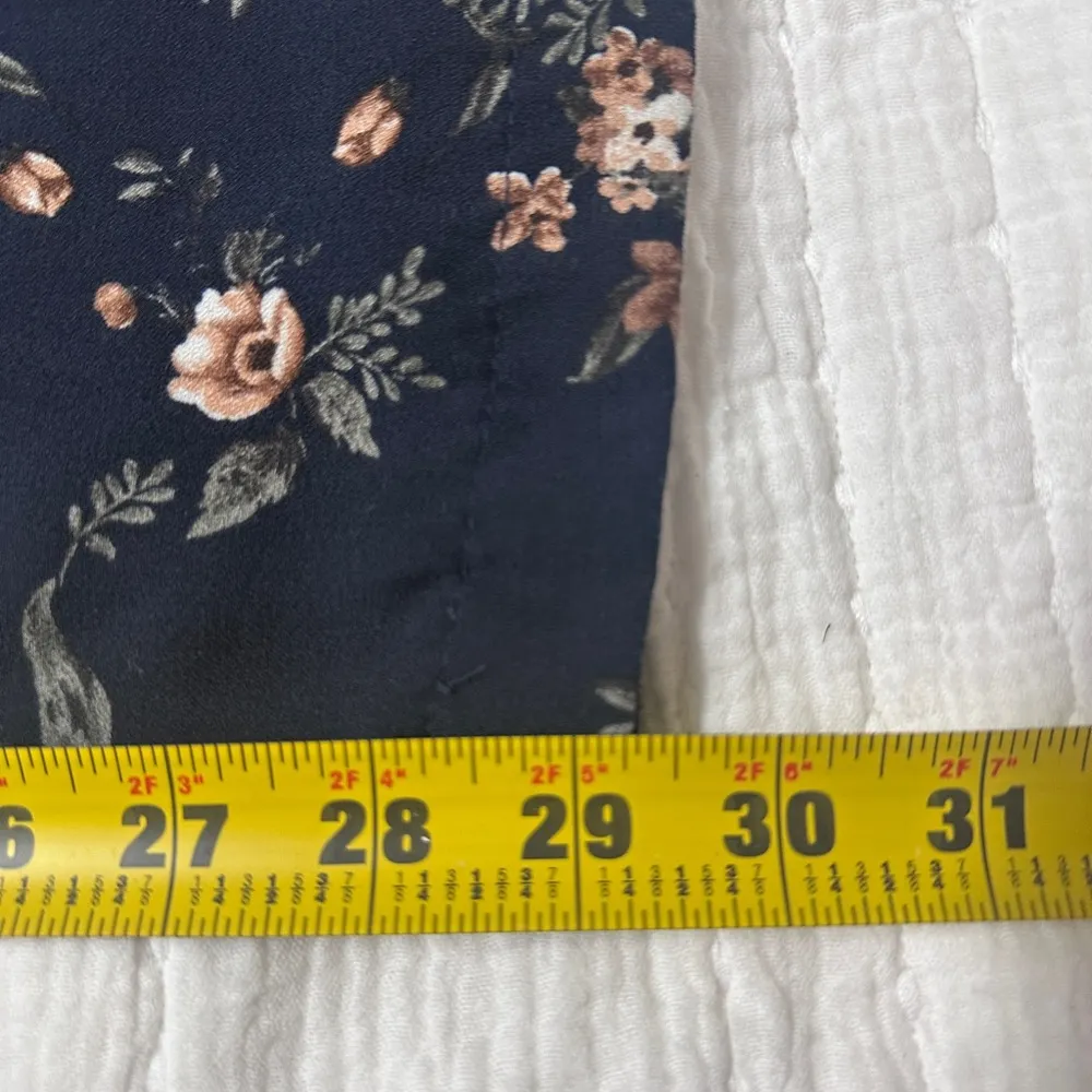 Xhilaration Floral Jumper size XL - Image 6