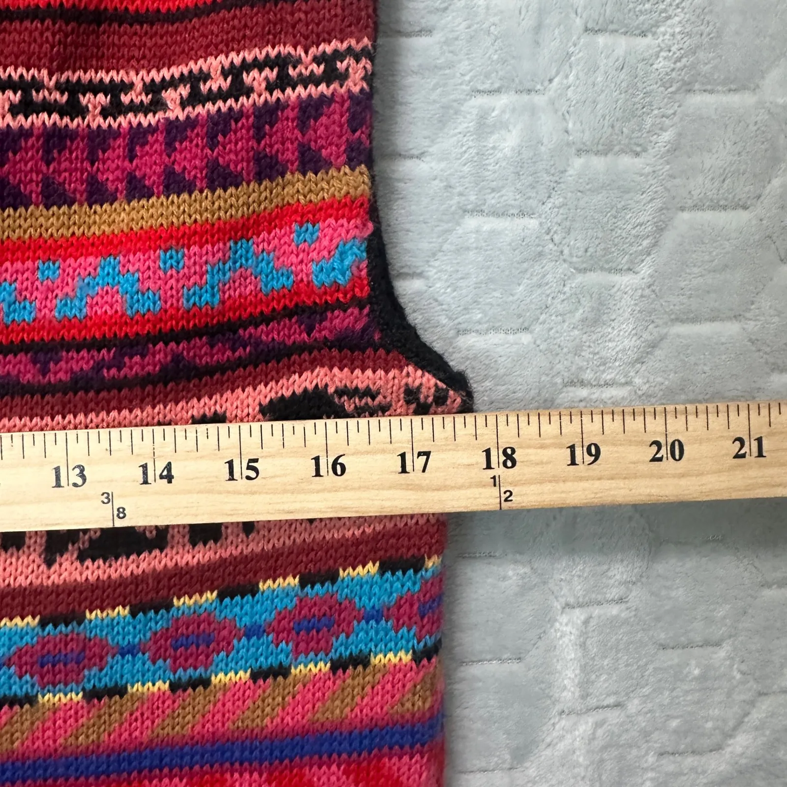 Kenny Rogers Miller's Womens L (Modern M) Southwestern‎ Aztec Knit Button Vest Red Size M - Image 6