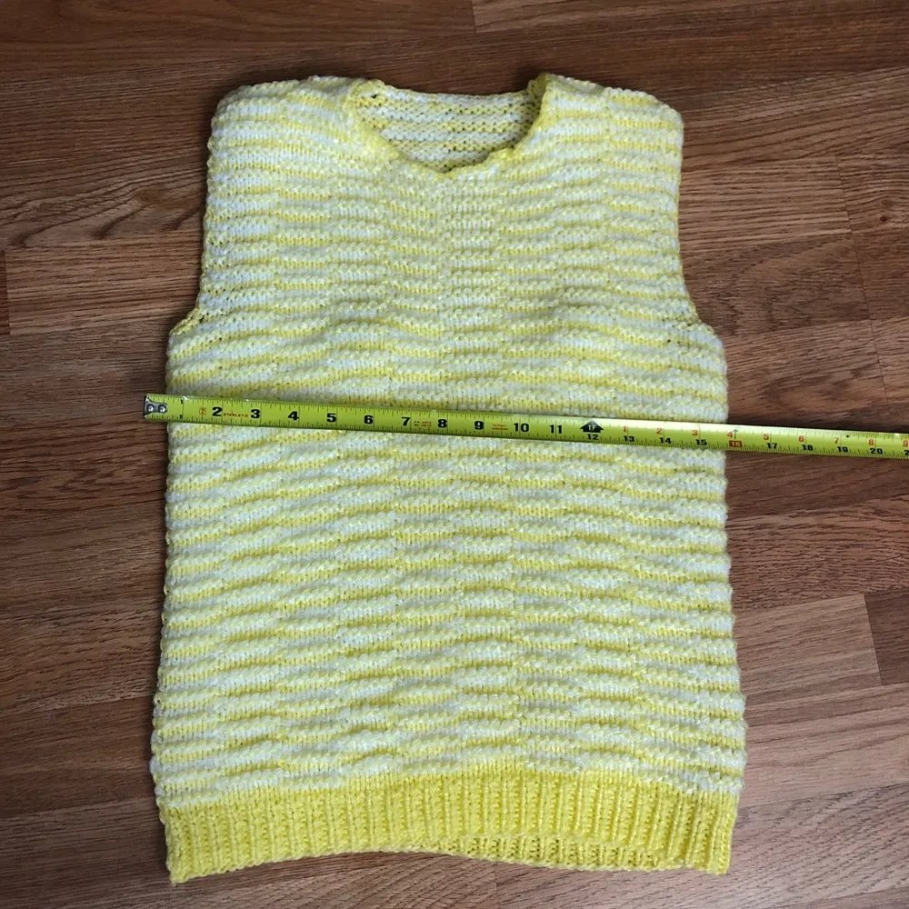 Yellow vest, top, knitted, handmade Size M - Image 7