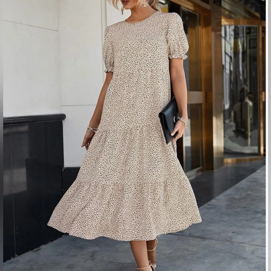 Elegant Apricot Leopard Maxi Dress - Image 2